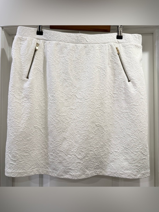 Cato Dresses & Skirts - Cato White Textured A-Line Skirt Textured Fully Lined Size XL